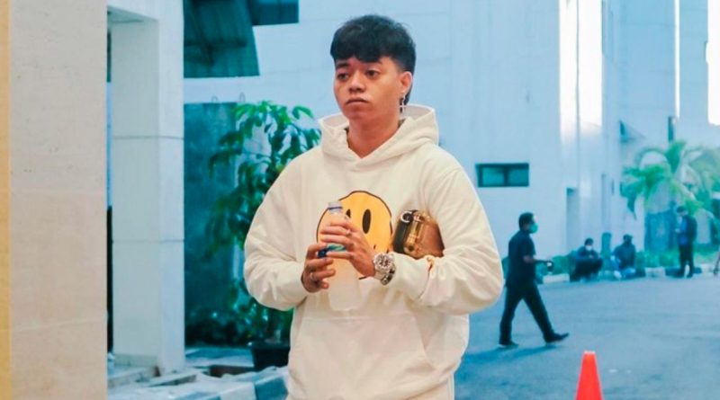 Reza Arap Sindir Doni