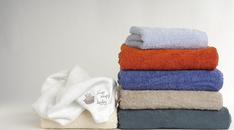 Bahan Handuk yang Paling Cepat Menyerap Air