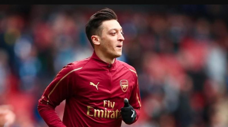 Mesut Ozil Pergi ke Indonesia