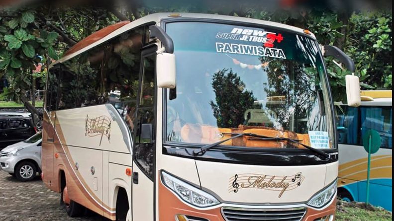 Sewa Bus Pariwisata