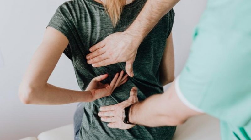 Cara Bedakan Sakit Pinggang Covid dan Nyeri Otot Biasa