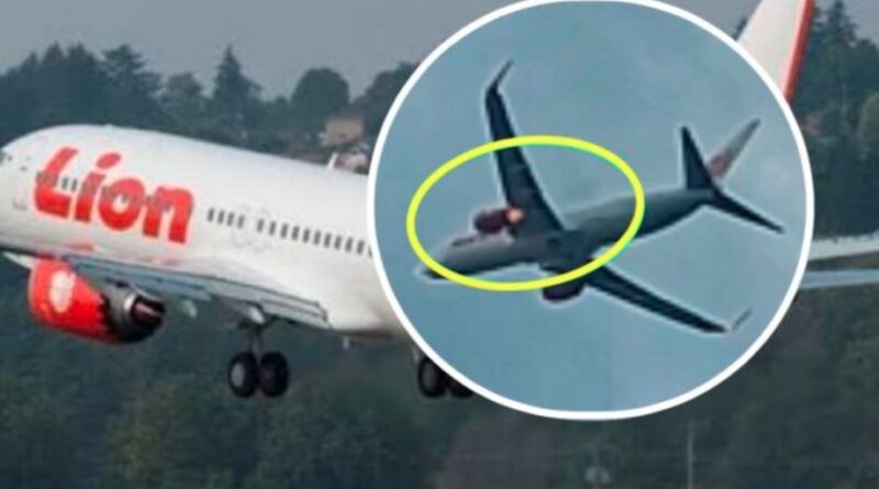 Mesin Kiri Pesawat Terbakar Usai Lepas Landas