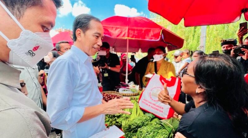 Jokowi Langsung Blusukan ke Pasar di Bali Usai KTT G20