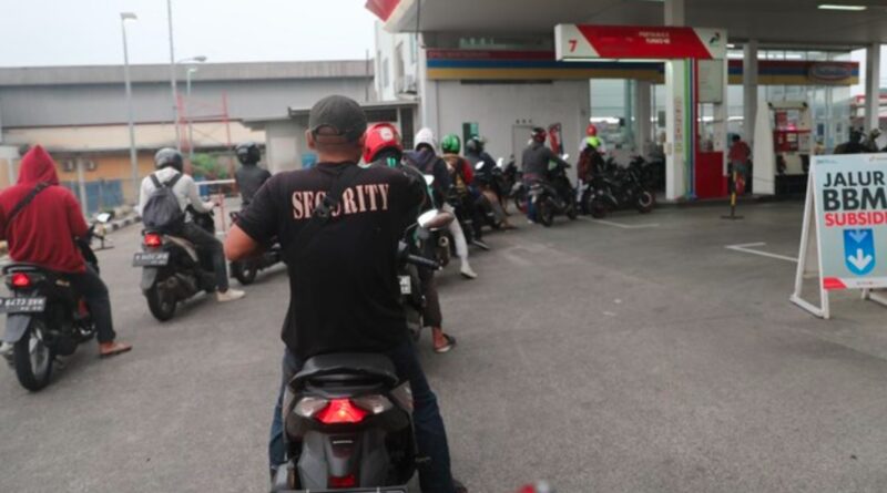 Harga BBM RI di 2023 Bisa Turun