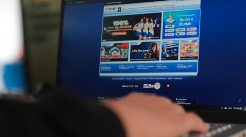 Warga RI Pakai Pinjol Buat Judi Online