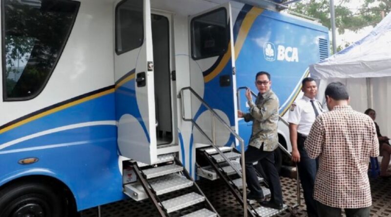 Cara Tarik Tunai Tanpa Kartu atau Cardless via BCA Mobile