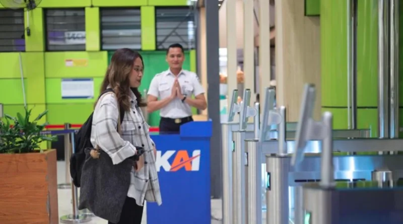 Tiket Kereta Libur Nataru Hampir Ludes