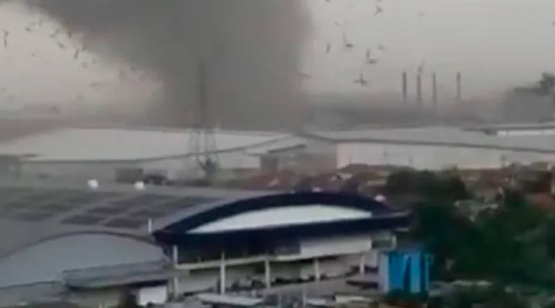 Ini Bedanya Puting Beliung Dan Tornado Rancaekek