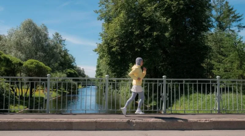 Ini Durasi Jalan Kaki yang Terbaik untuk Kecilkan Perut Buncit