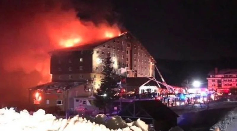 Kebakaran Hotel Telan 76 Korban Jiwa