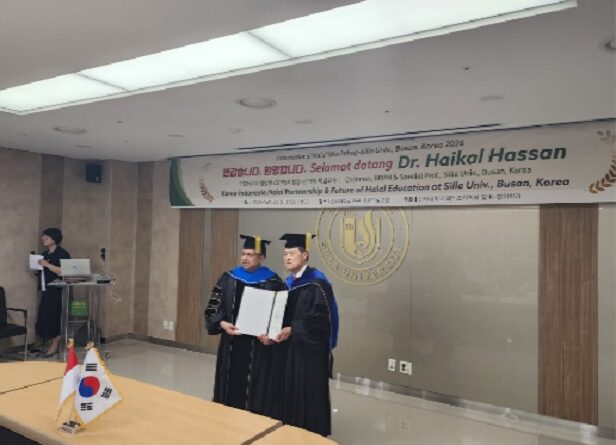 gelar profesor kehormatan