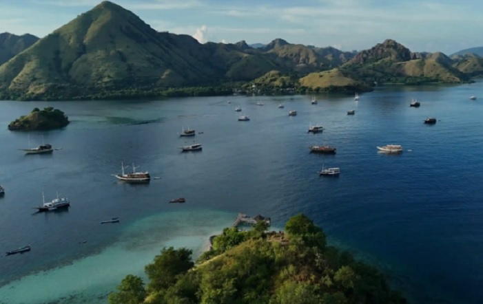 komodo boat tour